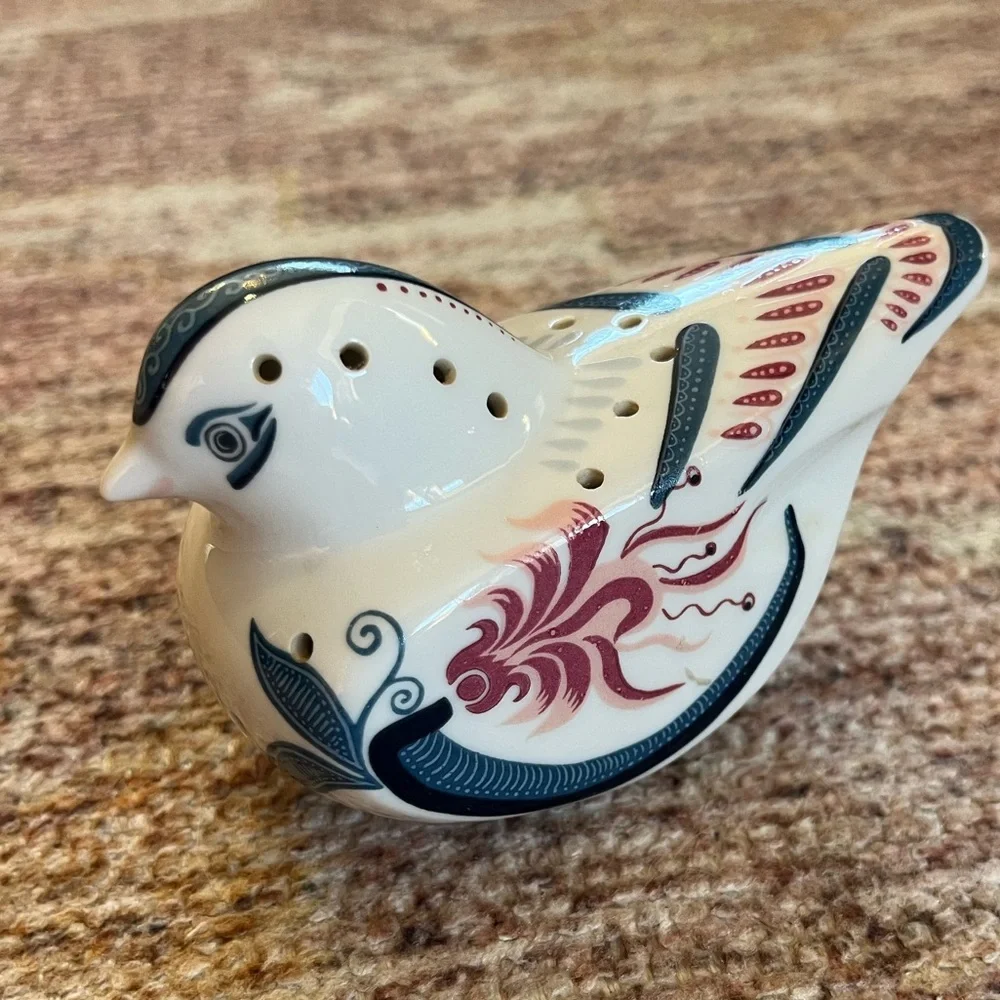 Elizabeth Arden Royal Pavilion at Brighton Porcelain Dove Pomander Set Vintage